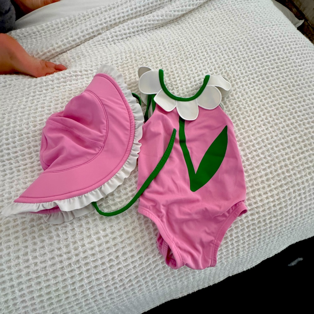 Hanna Anderson bathing suit with hat worn once